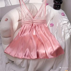 New, pink, lace slip dress 😍